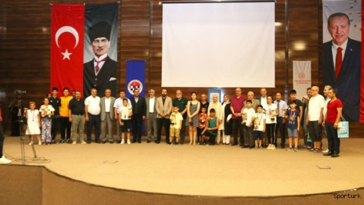 Uluslararası Van-Edremit Satranç Turnuvası sona erdi
