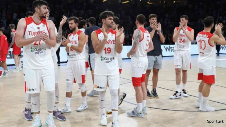 12 Dev Adam, Letonya deplasmanında