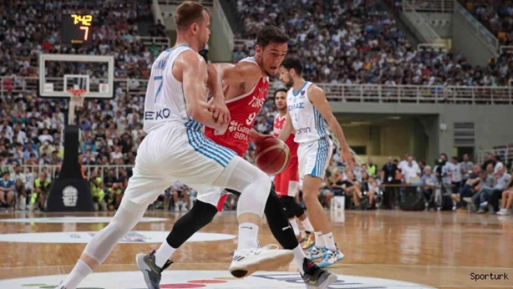 A Milli Erkek Basketbol Takımı, Yunanistan'a mağlup oldu