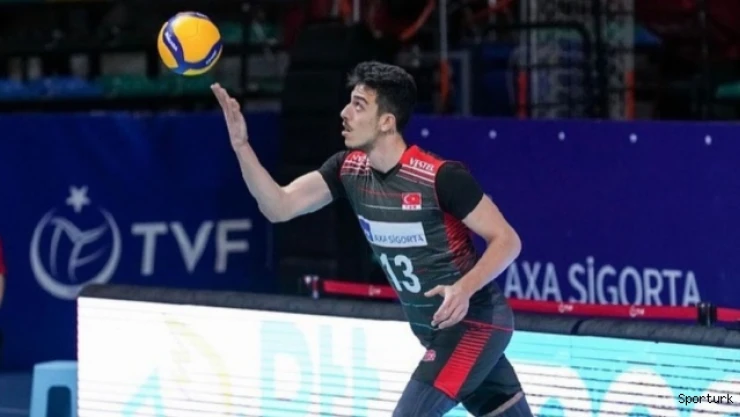 Bursa Büyükşehir Belediyespor Erkek Voleybol Takımı'nın son transferi Halit Kurtuluş