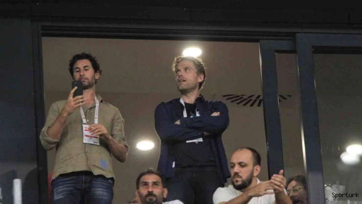 Göztepe'nin yabancı başkanı Ankersen ilk kez tribünde