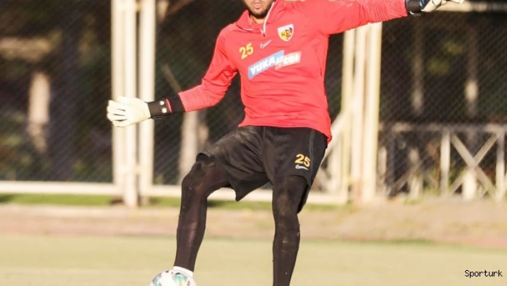 Kayserispor kalecisi Bilal Bayezit: &quotKendimi hazır hissediyorum"