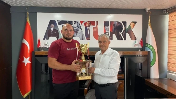 Kırkpınar 3. Dağdeviren'den Belediye Başkanı Barçin'e ziyaret