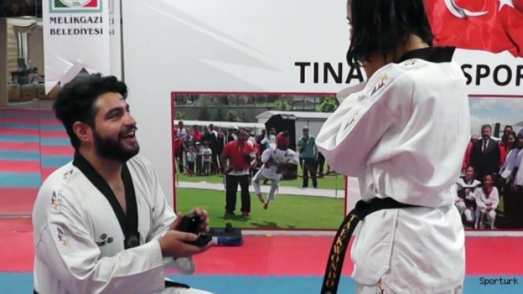 Milli Taekwondocu, antrenmanda evlilik teklifi yaptı