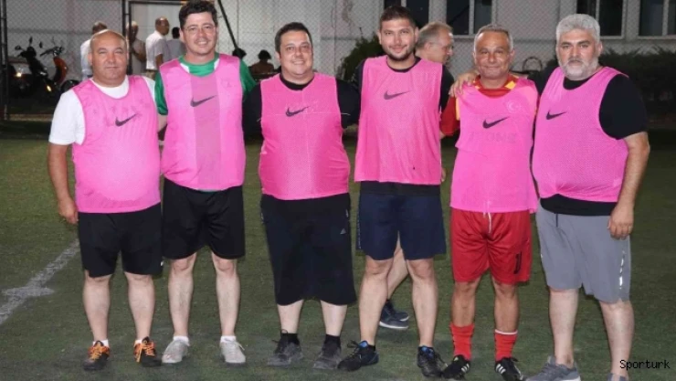 Muğlaspor yönetimi halı sahada bir araya geldi