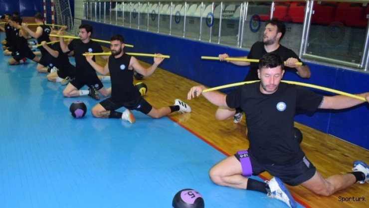 Nilüferli hentbolcular sezona sıkı hazırlanıyor