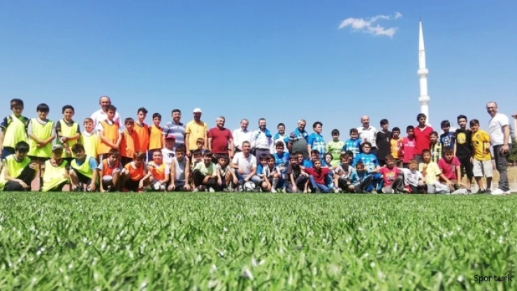Simav'da Yaz Kur'an Kursları futbol turnuvası