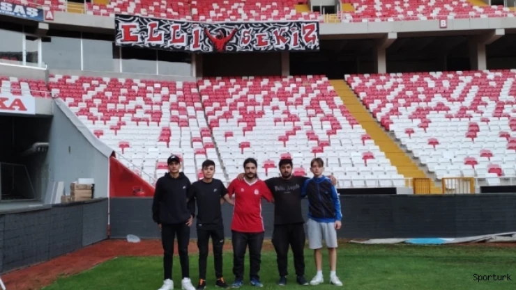Sivasspor taraftarından Malmö maçı için koreografi hazırlığı
