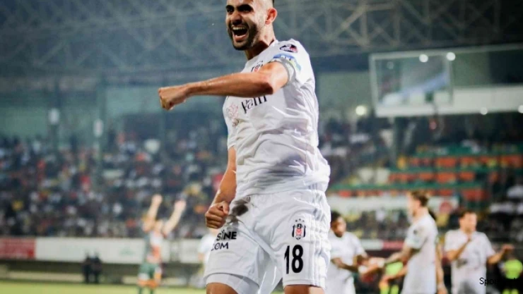 Spor Toto Süper Lig: Corendon Alanyaspor: 1 - Beşiktaş: 3
