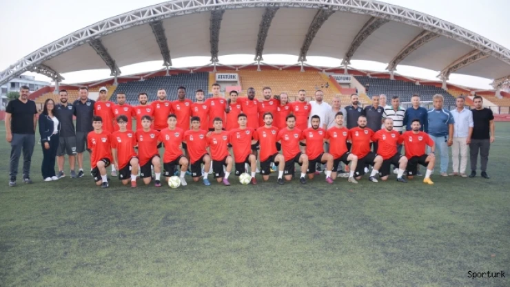 Tahtakale sahaya 'Şampiyonluk' parolası ile indi