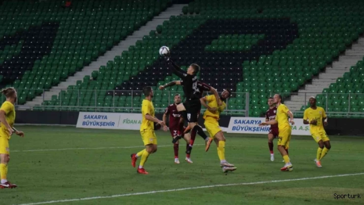 UEFA Konferans Ligi: CFR Cluj: 0 - Shakhtyor Soligorsk: 0