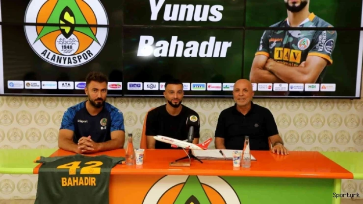 Yunus Bahadır, 3 yıllığına Alanyaspor'da