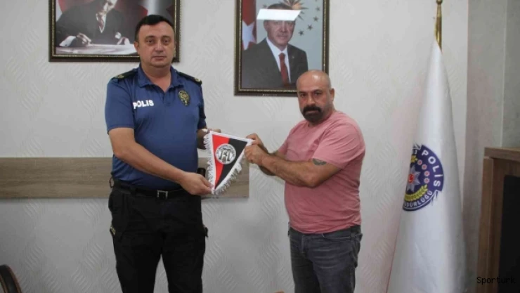 1071 Malazgirt Spor Kulübü heyetinden emniyete ziyaret