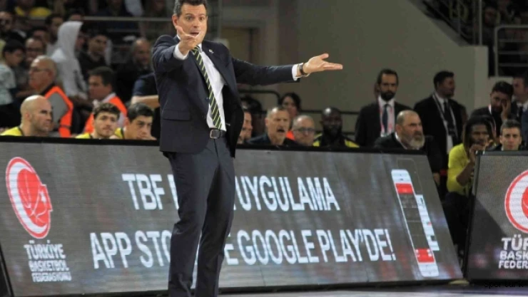 Cumhurbaşkanlığı Kupası'nda Fenerbahçe Başantrenörü İtudis'in çıldırdığı anlar