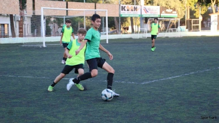Minik horozlar yeni sezona odaklandı