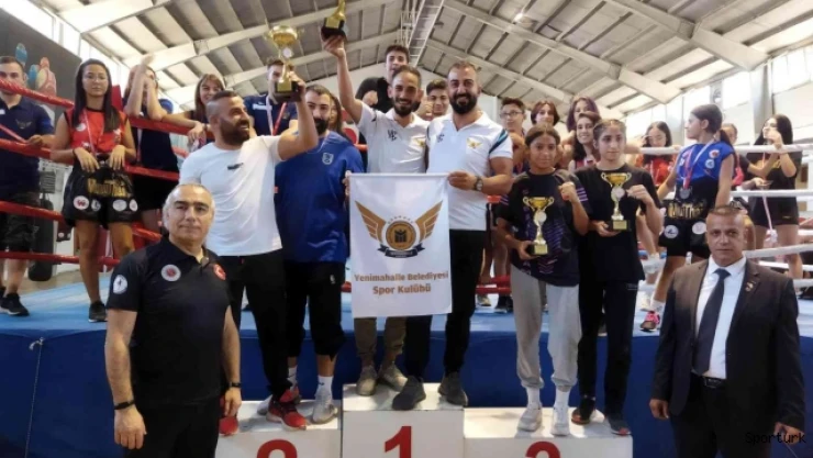 Muaythai Dostluk Kupası'nın kazananı Yenimahalle Belediyesi oldu