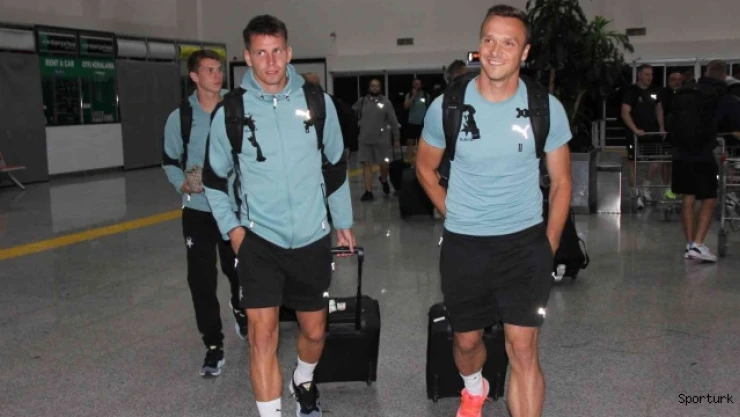 Slavia Prag kafilesi Sivas'a geldi