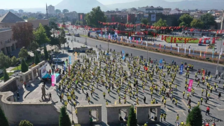 Uluslararası Kayseri Yarı Maratonu'na 15 ülkeden sporcu katılacak