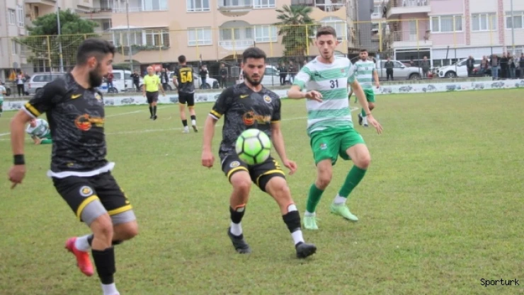 Çınarcık Belediyespor yeni sezonu hazırlık maçıyla açtı