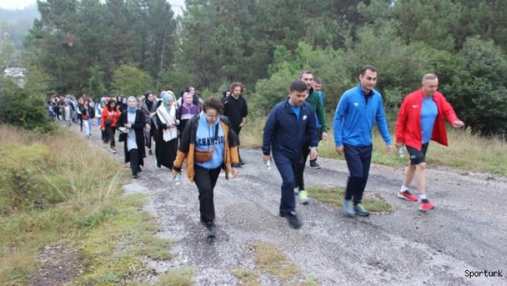 Düzce yürüyor yüzler gülüyor