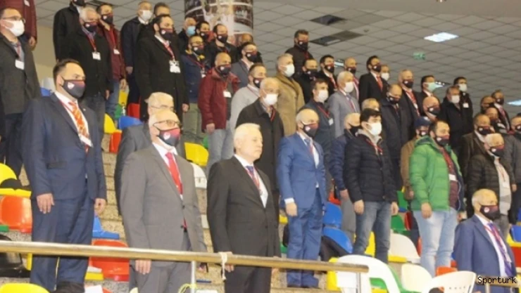 İstanbul Saha Komiserleri Derneği Kongre kararı aldı