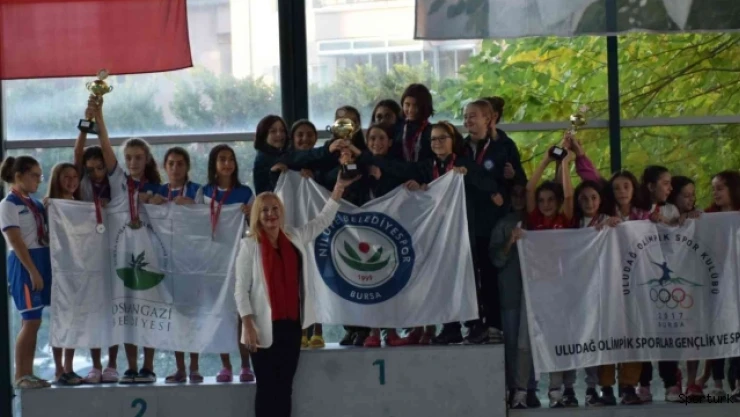 Kulaçlar Cumhuriyet için atıldı