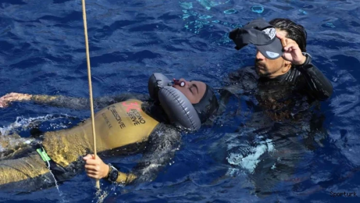 Serbest Dalış Dünya Şampiyonası'nda 13 dünya ve 12 Türkiye rekoru kırıldı.