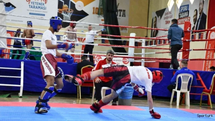 Kick Boks Zafer Kupası başladı