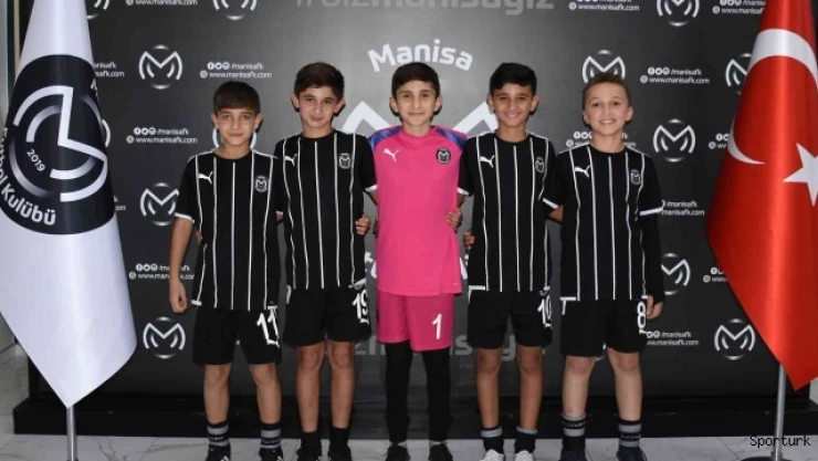 Manisa FK genç yetenekleri bünyesine katmaya devam ediyor