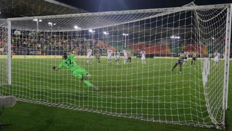 Hazırlık maçı: Fenerbahçe. 3 - Salernitana: 0