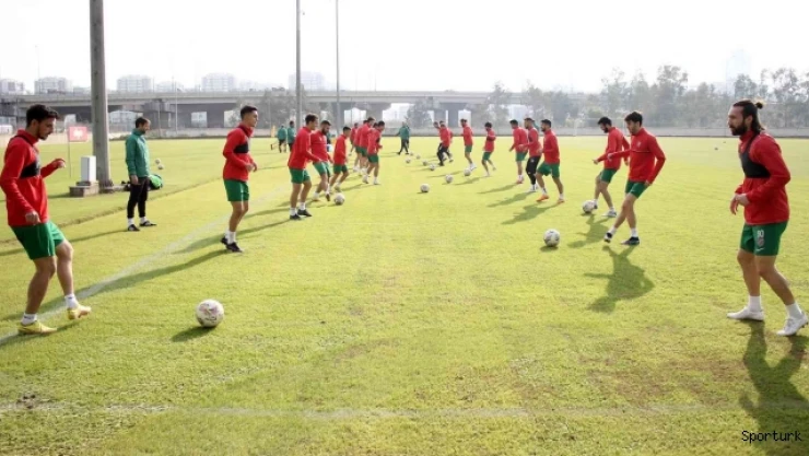 Karşıyaka'da, Kütahyaspor karşılaşmasının hazırlıkları devam ediyor