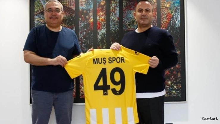 Muş Spor Başkanı Nevzat Kaya: &quotSporcu Kamp Eğitim Merkezi ile gençler geleceğe hazırlanacak"