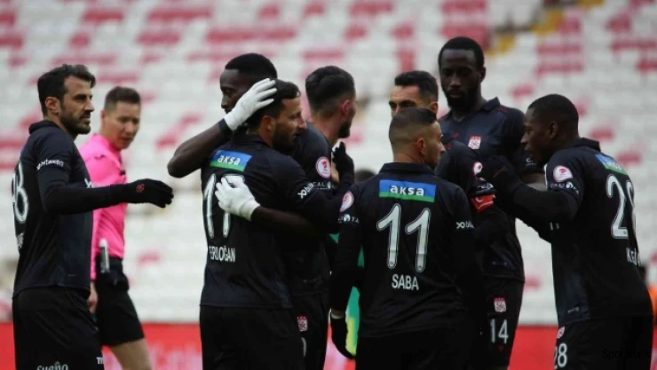 Mustapha Yatabare gol sayısını 8'e çıkardı