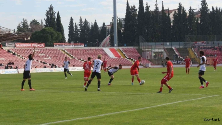 TFF 2. Lig: Balıkesirspor: 0 - Vanspor FK: 3