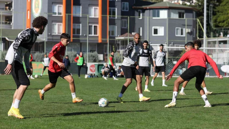 Alanyaspor, Kayserispor maçı hazırlıklarına başladı