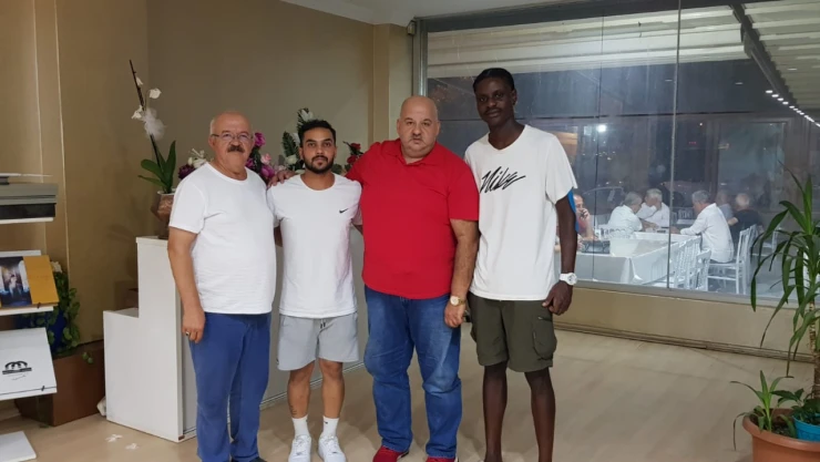 Alibeyspor transferde hız kesmiyor