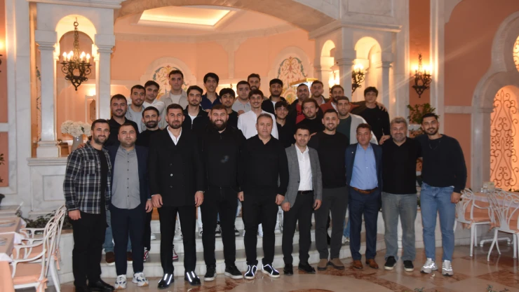AYDIN'DAN SELİMPAŞA'YA MORAL YEMEĞİ