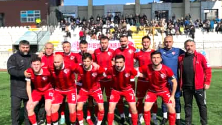 Beyoğlu Çukur şampiyon 3-2