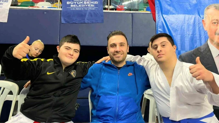 Bolu'nun ilk para-karate sporcusu bronz madalya kazandı