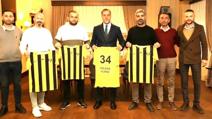 Çantaspor'dan Volkan Yılmaz'a 100. Yıl forması