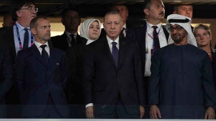 Cumhurbaşkanı Recep Tayyip Erdoğan, Şampiyonlar Ligi Finali'ni takip etti
