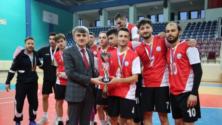 DPÜ'de ÜniLig hentbol bölgesel lig heyecanı