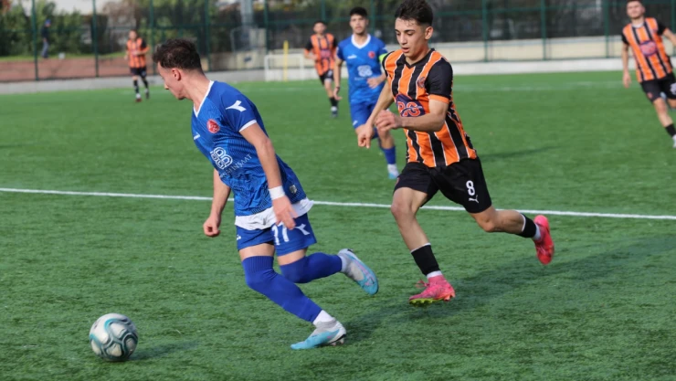 Gazi Mahallesispor ikinci yarıda farka koştu 8-0