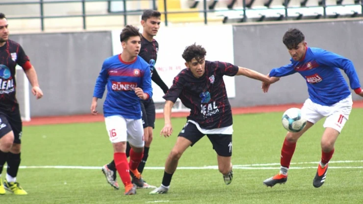 Gol düellosu Bağcılar Güneşli'nin 6-3