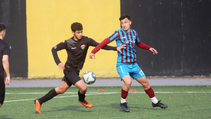 İshaklı, Bayrampaşa önünde farklı takıldı 4-0