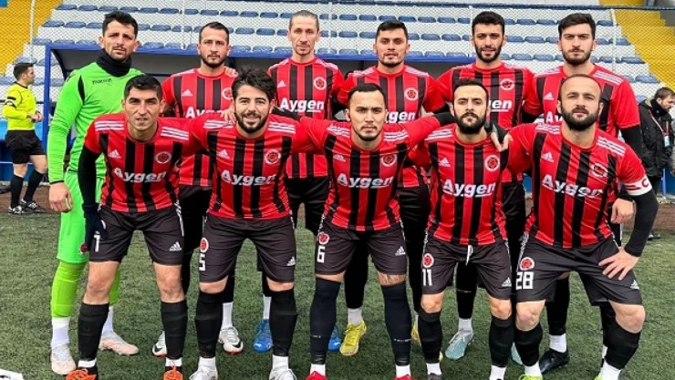 Karacaahmet Mert'le kazandı 2-1