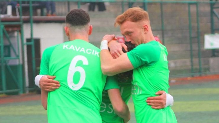 Kavacıkspor dirençli gençleri ile tek puanı kaptı 2-2
