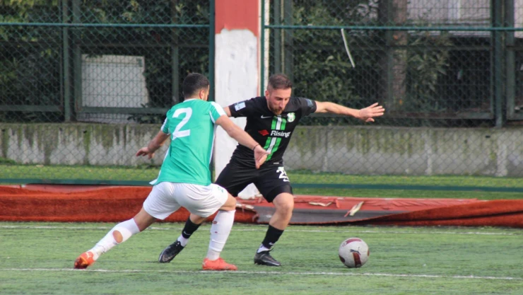 Küçükçekmece deplasmanda beş golle kazandı