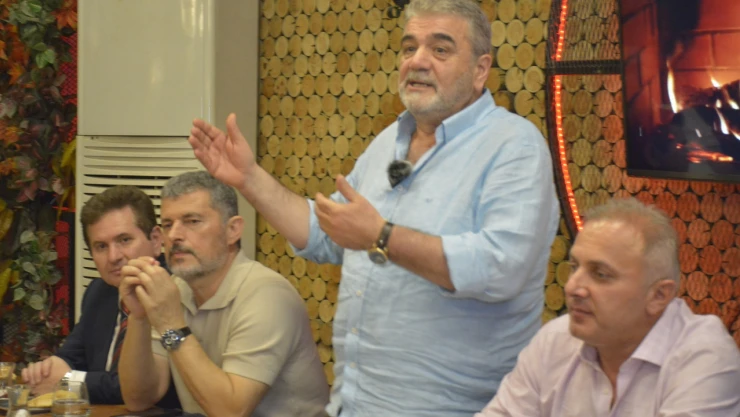 Küçükçekmece Sinopspor yeni yönetim ilk toplantısını yaptı