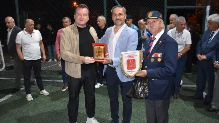 Merhum Kadircan Güz Futbol Turnuvası Finalinde Çanta'ya Stat Sözü